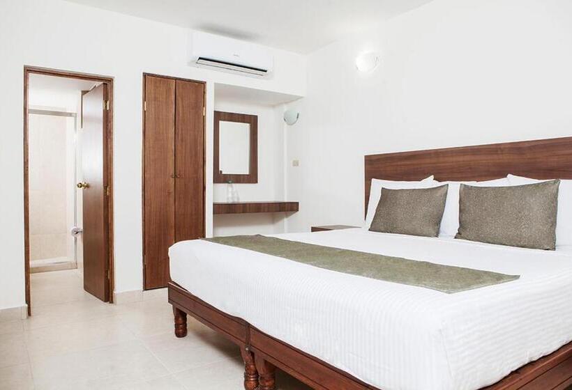 Quarto Estandar Cama King, La Riviera