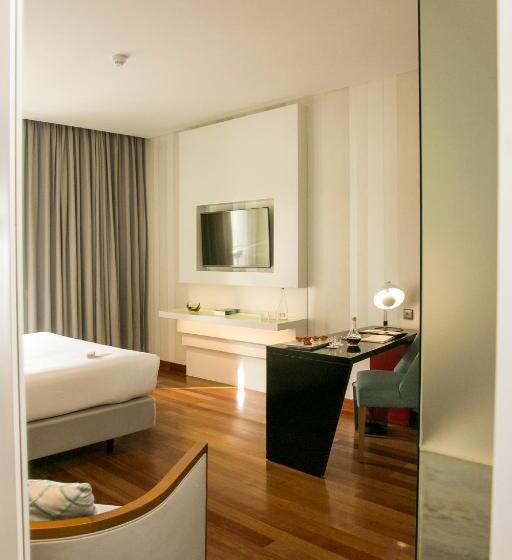 اتاق لوکس, Pousada de Lisboa, Small Luxury Hotels of the World