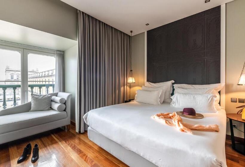 اتاق لوکس خانوادگی, Pousada de Lisboa, Small Luxury Hotels of the World