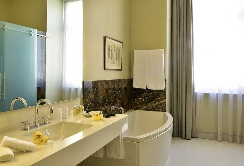 اتاق لوکس, Pousada de Lisboa, Small Luxury Hotels of the World