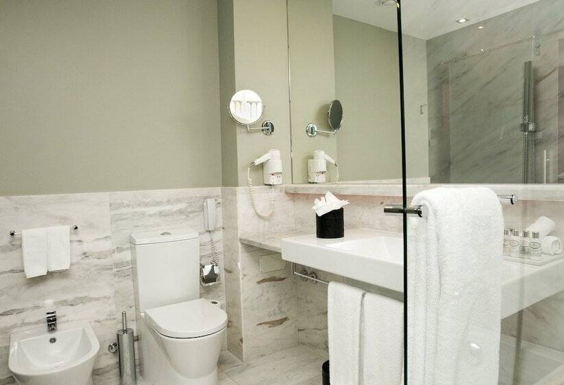 اتاق لوکس, Pousada de Lisboa, Small Luxury Hotels of the World