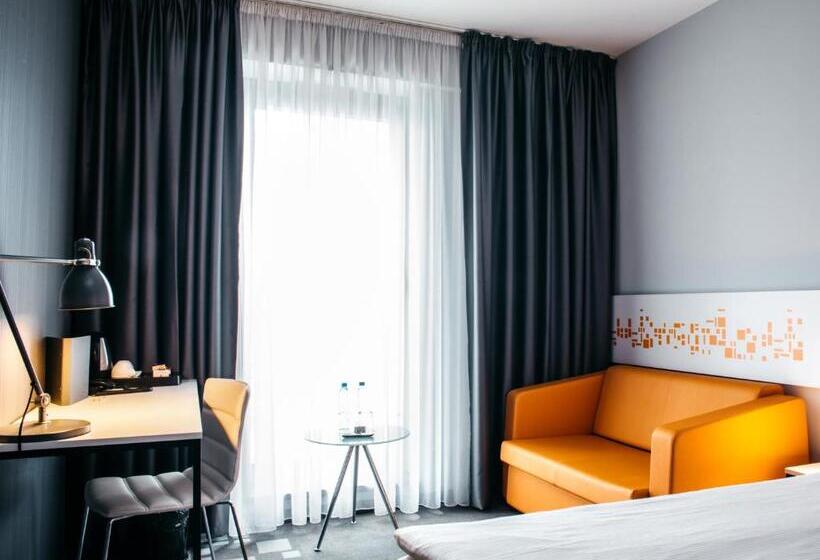 اتاق استاندارد, Q Hotel Kraków