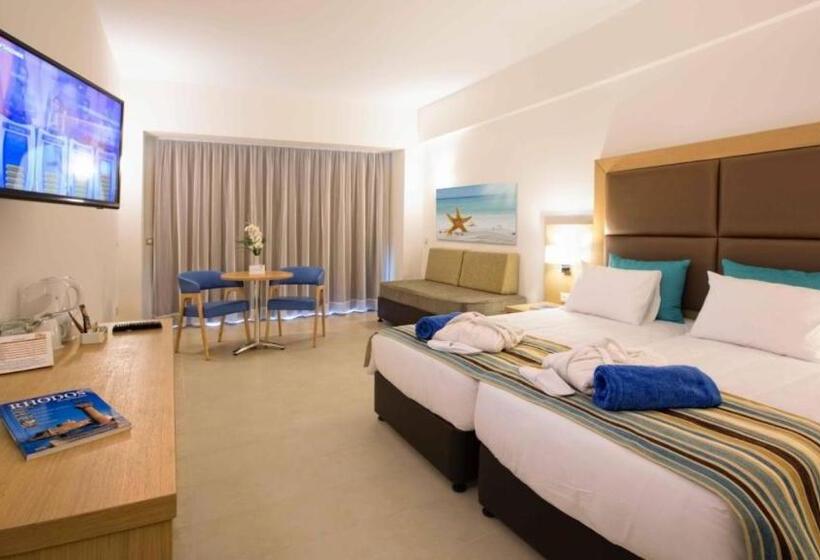 اتاق استاندارد, Asterias Beach Resort