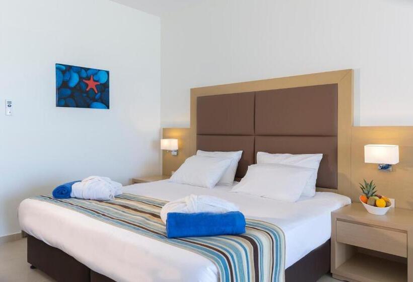 اتاق خانوادگی, Asterias Beach Resort