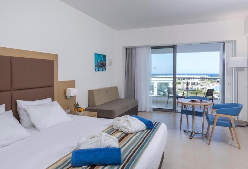 اتاق استاندارد با چشم‌انداز دریا, Asterias Beach Resort