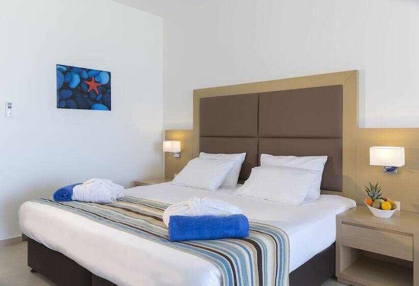 اتاق استاندارد با چشم‌انداز دریا, Asterias Beach Resort