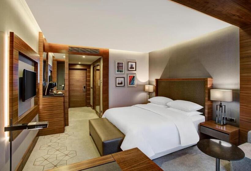 اتاق لوکس با تخت بزرگ, Sheraton Grand Samsun