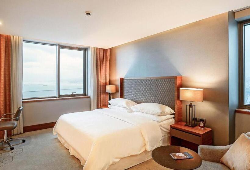 اتاق دلوکس با تخت کینگ و چشم‌انداز, Sheraton Grand Samsun