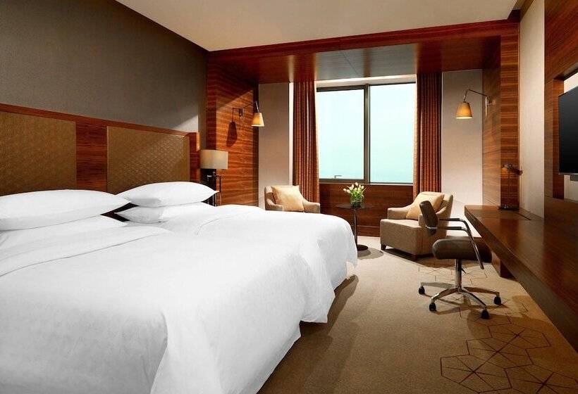 Deluxe Room Sea View, Sheraton Grand Samsun