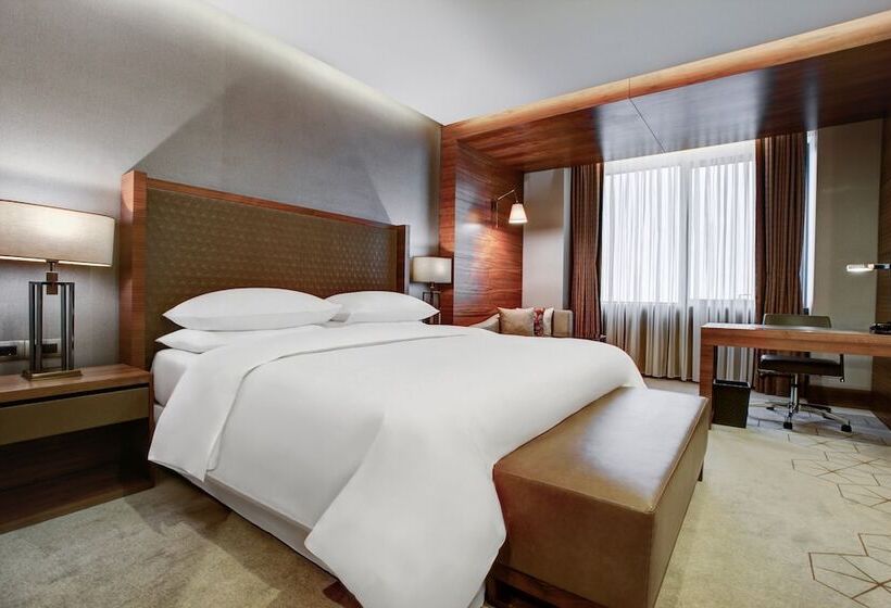 اتاق لوکس با چشم‌انداز دریا, Sheraton Grand Samsun