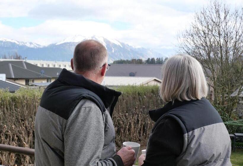 سوییت خانوادگی, Methven Motel & Apartments