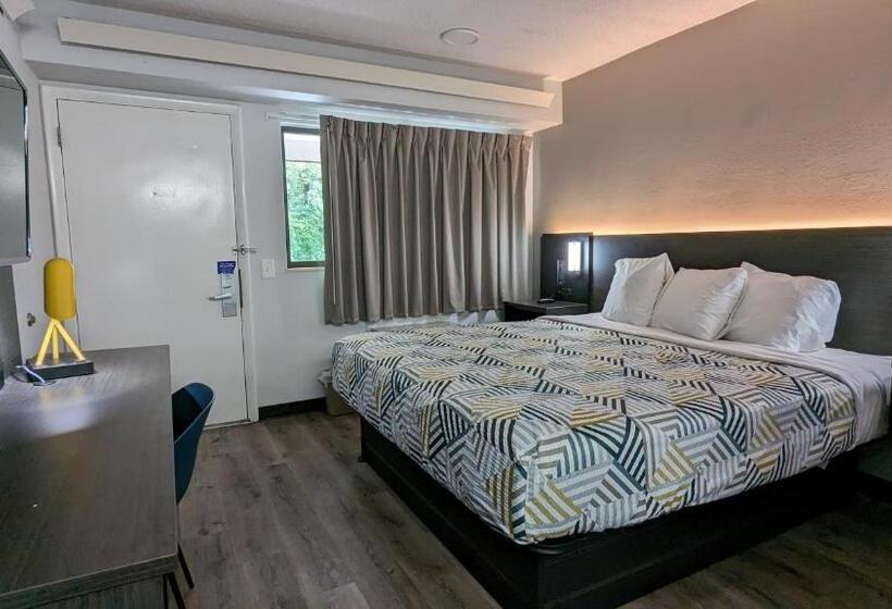 اتاق لوکس با تخت بزرگ, Motel 6 Nashua, Nh  South