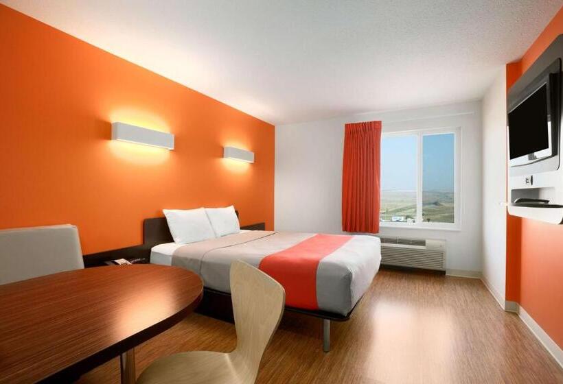 اتاق استاندارد, Motel 6swift Current, Sk