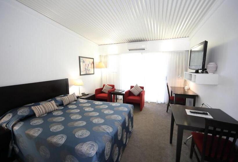 اتاق استاندارد, Route 66 Motor Inn