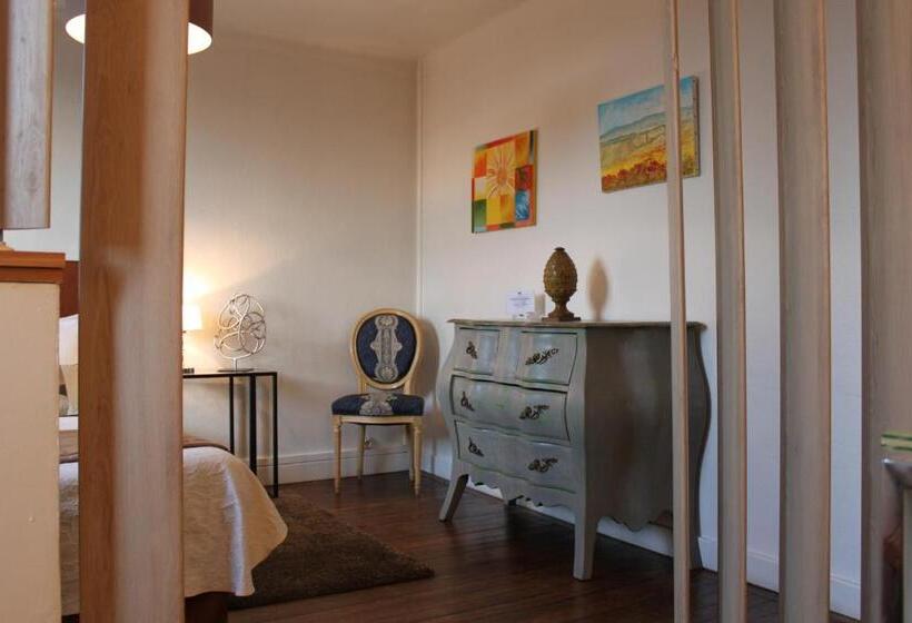 استودیوی کلاسیک, Residence Et Chambres D Hotes De La Porte D Arras
