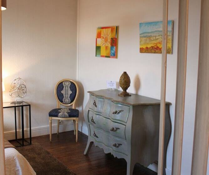 استودیوی کلاسیک, Residence Et Chambres D Hotes De La Porte D Arras