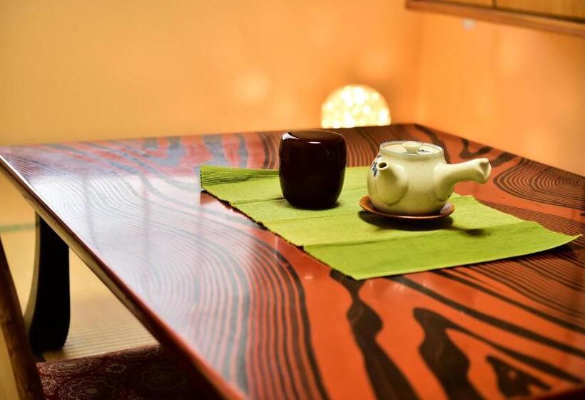 اتاق خانوادگی, Takenoya Ryokan
