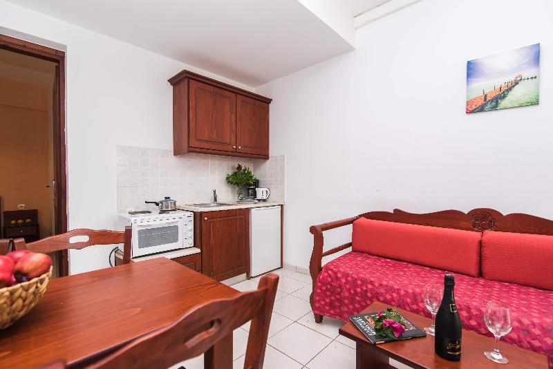 1 Bedroom Apartment, Ariadni Palace