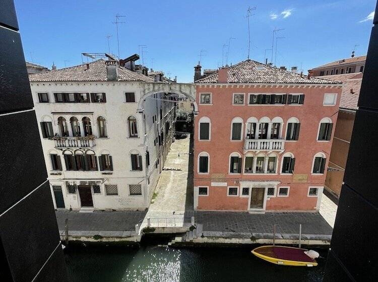 Habitació Triple Estàndard amb Vistes, Casa Caburlotto