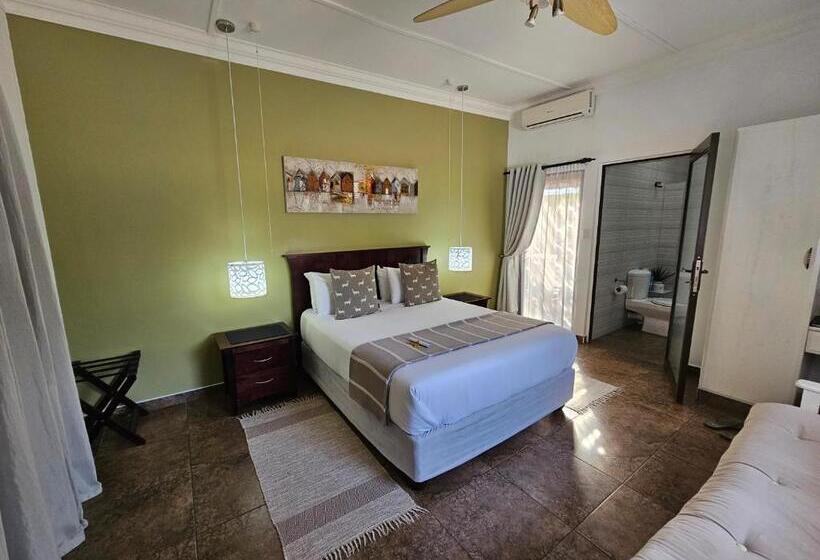 اتاق استاندارد با وان آب گرم, Leopard Corner Lodge