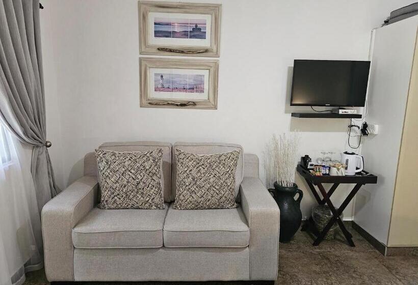 اتاق لوکس با وان آب گرم, Leopard Corner Lodge
