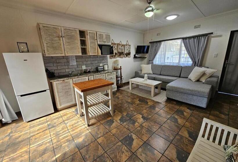 سوییت خانوادگی, Leopard Corner Lodge
