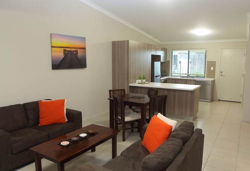 آپارتمان 1 خوابه, Direct Collective   Villas On Rivergum