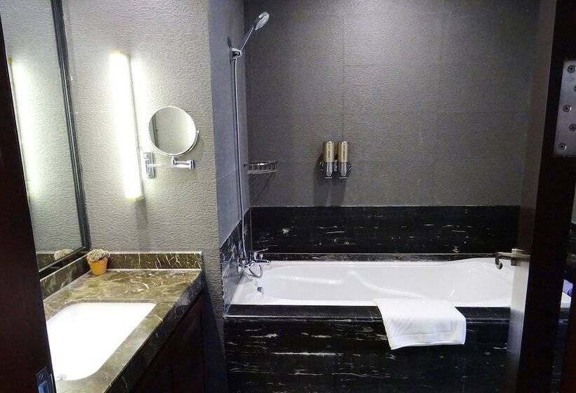 سوییت خانوادگی, Best Western Yantai