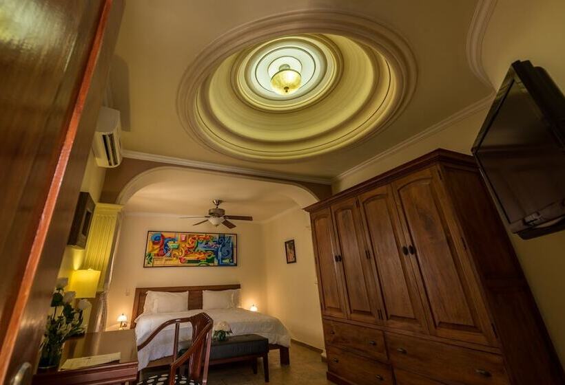 اتاق سوپریور, Casa Castel