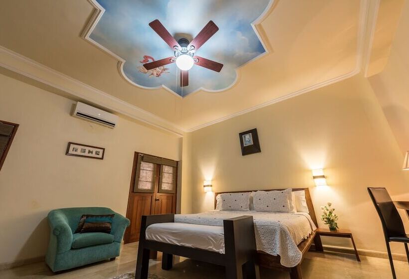 اتاق استاندارد, Casa Castel