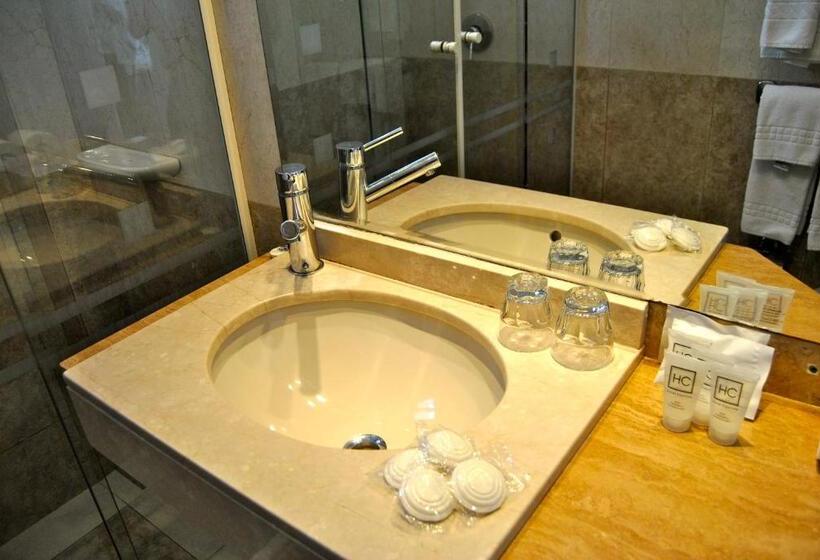 اتاق استاندارد چهار تخته, Castilla