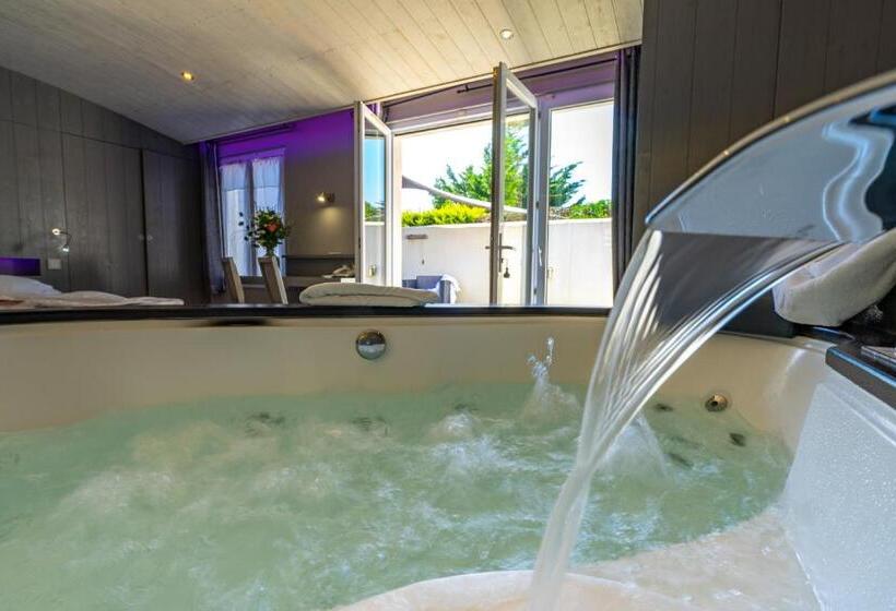 Люкс Повышенной Комфортности, Elegance Suites
