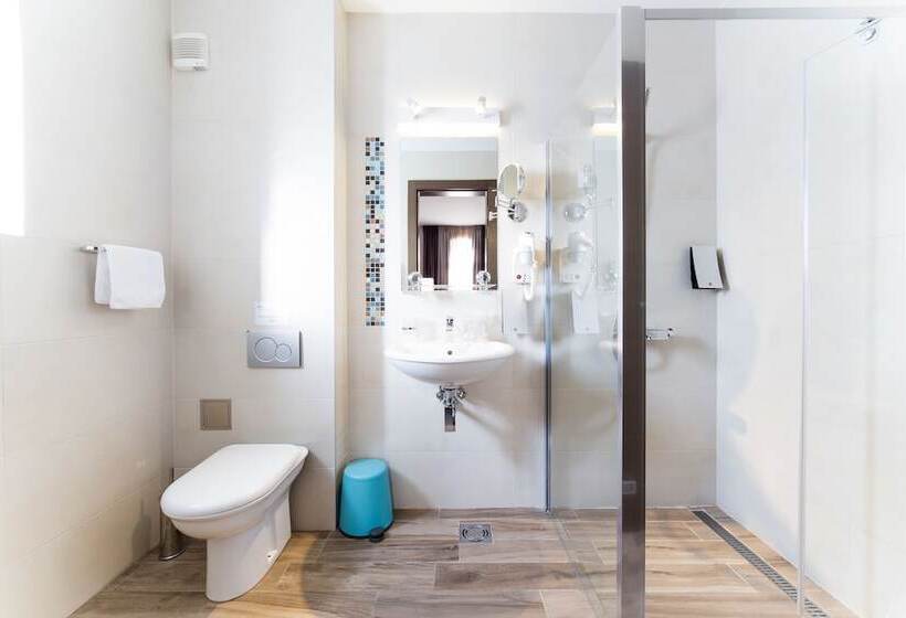اتاق استاندارد, Garni Hotel Mint