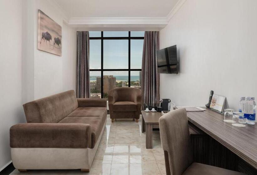 سوییت جونیور, Golden Tulip Dar Es Salaam City Center