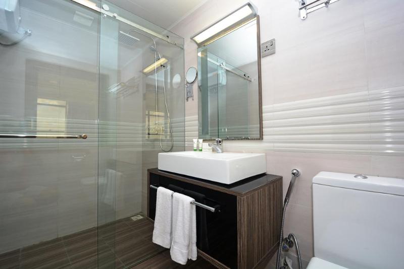 اتاق سوپریور, Golden Tulip Dar Es Salaam City Center