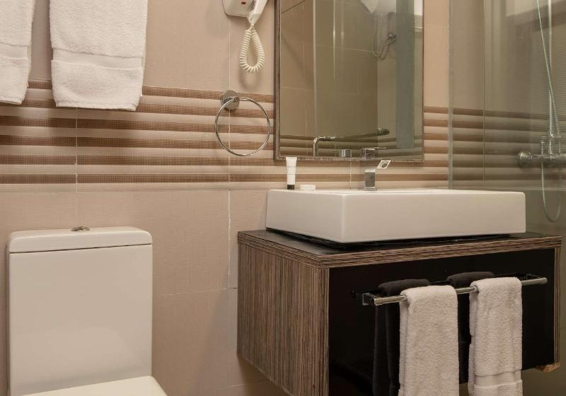 اتاق سوپریور, Golden Tulip Dar Es Salaam City Center