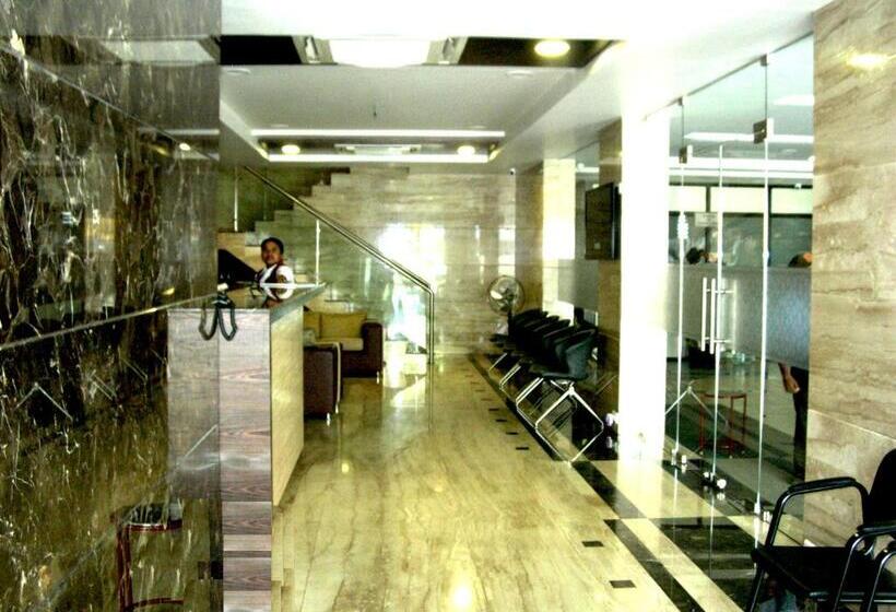 اتاق لوکس یک تخته, Harsha Residency
