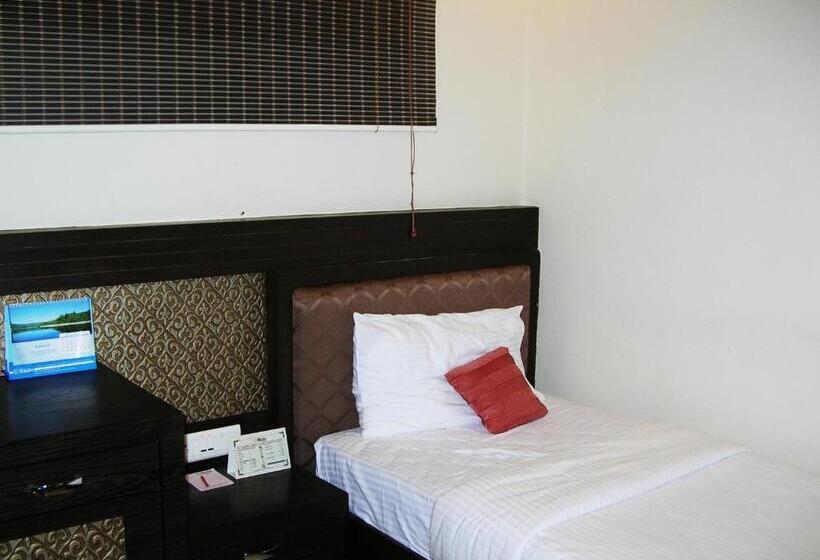 اتاق لوکس یک تخته, Harsha Residency