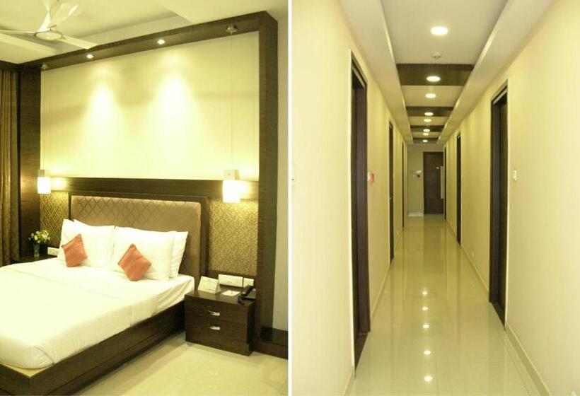 اتاق لوکس, Harsha Residency