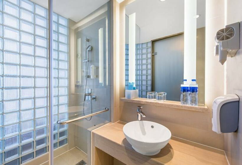 اتاق استاندارد, Holiday Inn Express Zhengzhou Airport, An Ihg