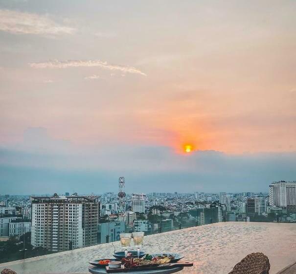 اتاق لوکس با تخت بزرگ, Des Arts Saigon Mgallery Collection