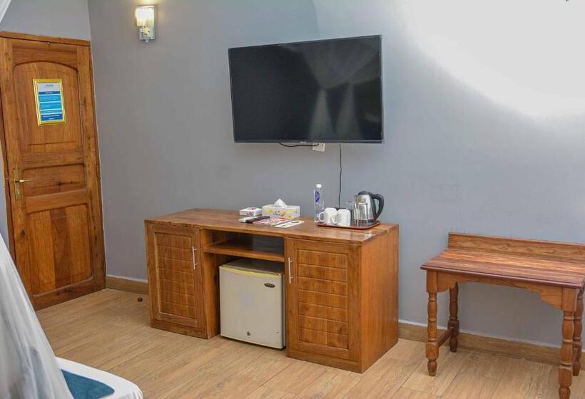 اتاق لوکس, Best Western Jangwani Sea Breeze Resort