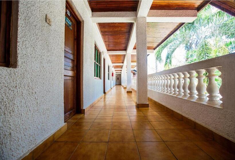 اتاق لوکس, Best Western Jangwani Sea Breeze Resort