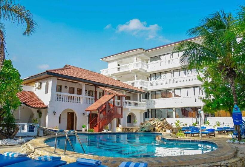 سوئیت با وان آب گرم, Best Western Jangwani Sea Breeze Resort