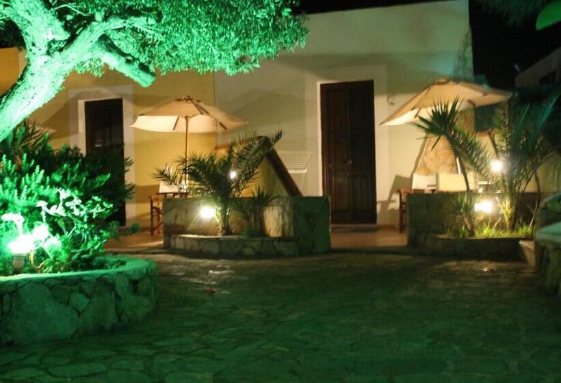 سوییت جونیور, Luagos Club