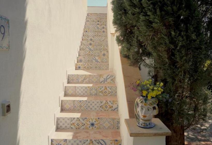 آپارتمان 2 خوابه با چشم‌انداز دریا, Residence Terra Rossa Taormina