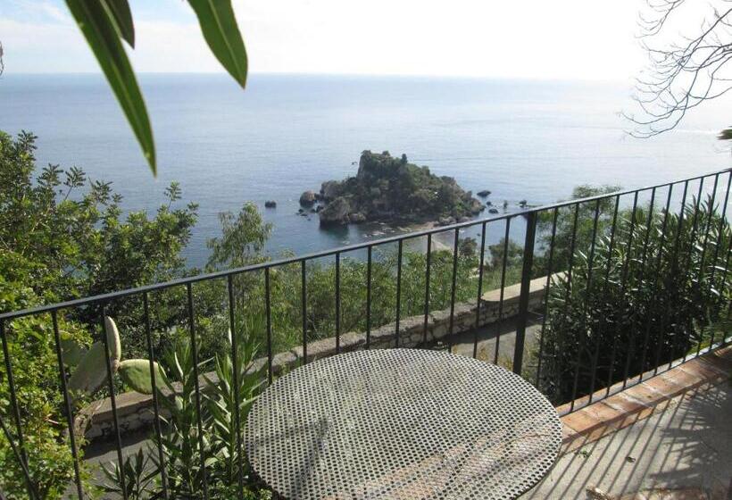 استودیوی استاندارد با چشم‌انداز دریا, Residence Terra Rossa Taormina