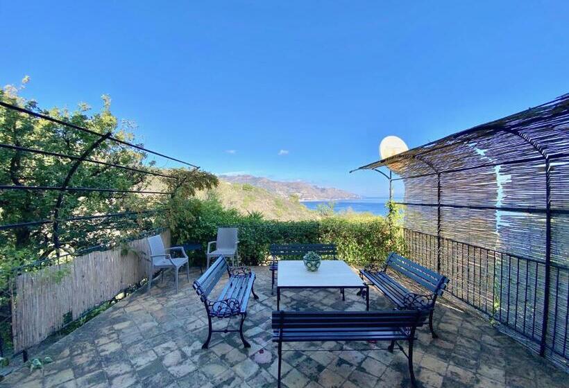 1 Bedroom Apartment, Residence Terra Rossa Taormina