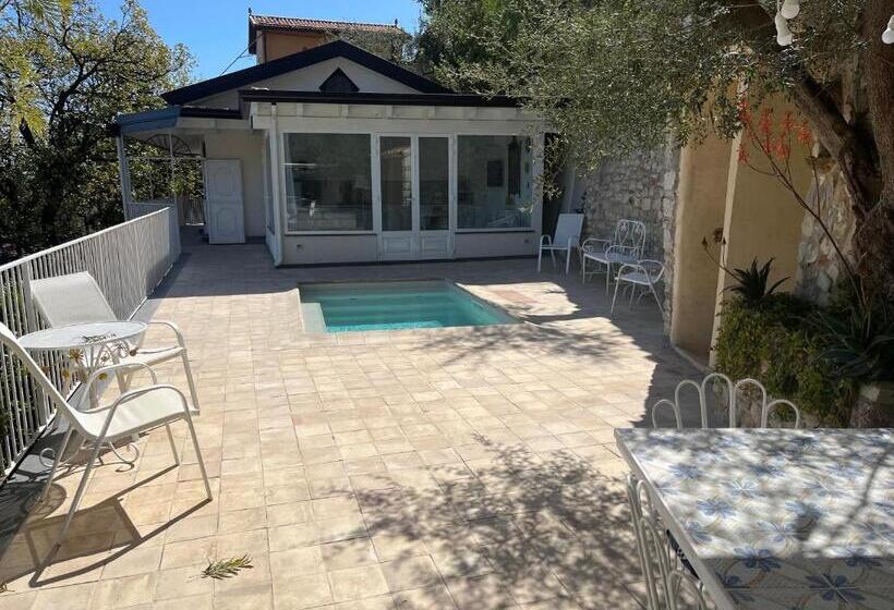 آپارتمان 3 خوابه, Residence Terra Rossa Taormina