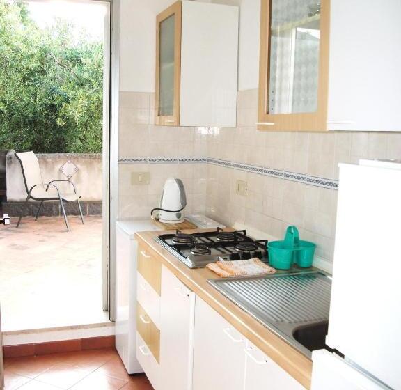 آپارتمان 2 خوابه با چشم‌انداز دریا, Residence Terra Rossa Taormina